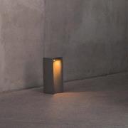 LED-sokkellampe Grot, 2700K, grå, beton, IP55, højde 40 cm