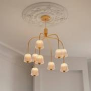 Nuura LED-lysekrone Asteea 9, Ø 66 cm, messingfarvet/klar