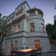 SLV LED-akkulampe Vinolina Two, beige, aluminium, Ø 11 cm, IP65