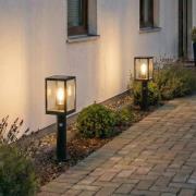 Lindby LED-gadelampe Relto, sensor, jordspyd, 50 cm
