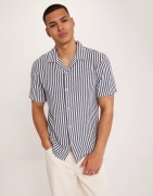 Selected Homme Slhrelax-Sal Shirt Ss Resort Kortærmede skjorter Dark S...