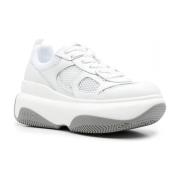 June 14 Hvide Sneakers