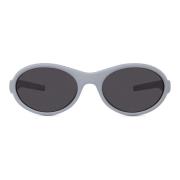 Grå Oval Solbriller med Integrerede Sidebeskyttelser