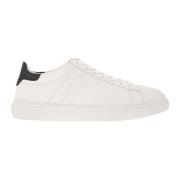 Contemporary Twist Low Top Sneakers