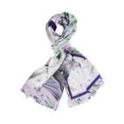 Silketørklæde med svane- og blomsterprint