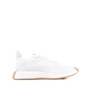 Hvide Elegante Lukkede Sneakers