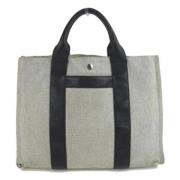 Pre-owned Canvas totes