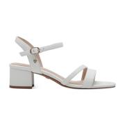 Hvide elegante flade sandaler