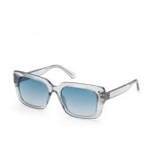 Stilfulde solbriller med gradientblå linse