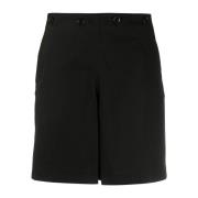 Højtaljede sorte D Bermuda shorts