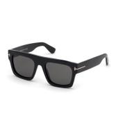 Rektangulære solbriller i sort og grå
