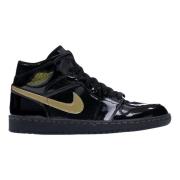 Retro Black Metallic Gold Limited Edition