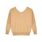 Kamel Batwing Sweater med V-hals