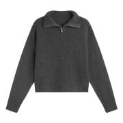 Stribet højhalset sweater