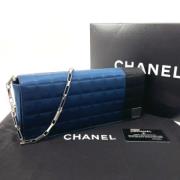 Pre-owned Satin chanel-tasker