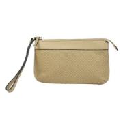 Pre-owned Canvas clutches