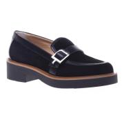 Loafers in black leather and suede