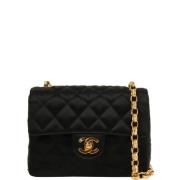 Pre-owned Satin chanel-tasker