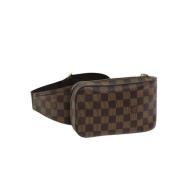 Pre-owned Canvas louis-vuitton-tasker