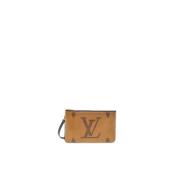 Dobbelt Lynlås Pochette i Monogram Canvas