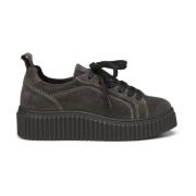 Platform sneaker