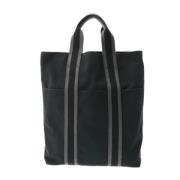 Pre-owned Canvas totes