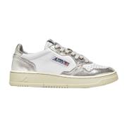 Medalist Low Sneakers