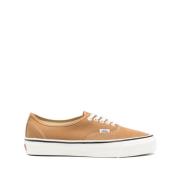 Brun Canvas Sneakers med Kontrastsyning