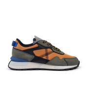 Retro-sporty Pulsar Orange Sneakers