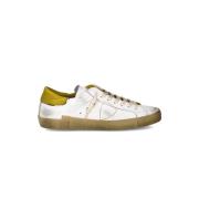 Hvide Flade Sneakers Paris Stil