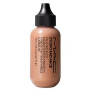 MAC Studio Radiance Face And Body Radiant Sheer Foundation W3 50