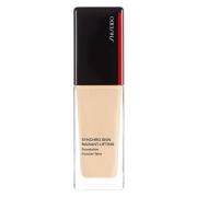 Shiseido Synchro Skin Radiant Lifting Foundation 110 30 ml