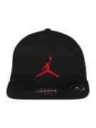 Jordan Hat  rød / sort / hvid