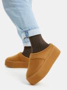 Bershka Slipper  camel