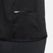 NIKE Funktionsbluse 'SWIFT ELEMENT'  sort / hvid