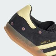 ADIDAS ORIGINALS Sneaker low 'Gazelle'  lysegul / lyserød / sort