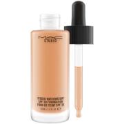 MAC Cosmetics Studio Waterweight SPF 30 /Pa++ Foundation  Nc44