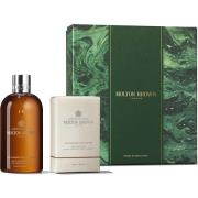 Molton Brown Re-charge Black Pepper Body Care Gift Set