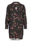 Dress In Carp Print W. Revert Detai Coster Copenhagen Black