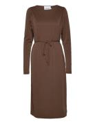 Brinley Boatneck Dress Minus Brown