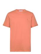Nørregaard T-Shirt - Seasonal Les Deux Pink