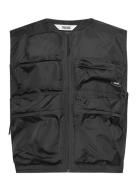 Dili Vest Rains Black