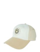 No Bad Days Dad Cap Lil' Boo Beige