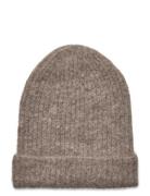 Mia Beanie Balmuir Beige