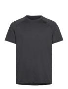 Motion Tee 2XU Black