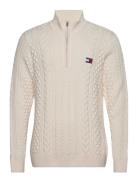 Tjm Reg Cable S Flag 1/4 Zip Tommy Jeans Cream