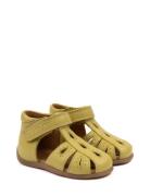 Starters™ Drops Velcro Sandal Pom Pom Yellow
