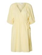 Slfhannah 2/4 Short Wrap Broderi Dress D Selected Yellow