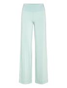 Evelen T Andiata Blue