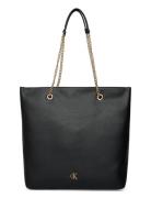 Minimal Monogram Chain Tote Calvin Klein Black